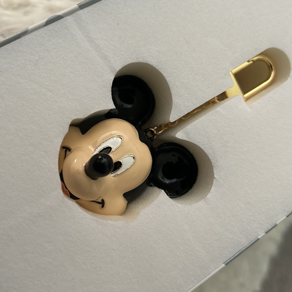 NEW $78 Disney x BaubleBar Mickey Mouse Disney Bag Charm - Picture 5 of 7